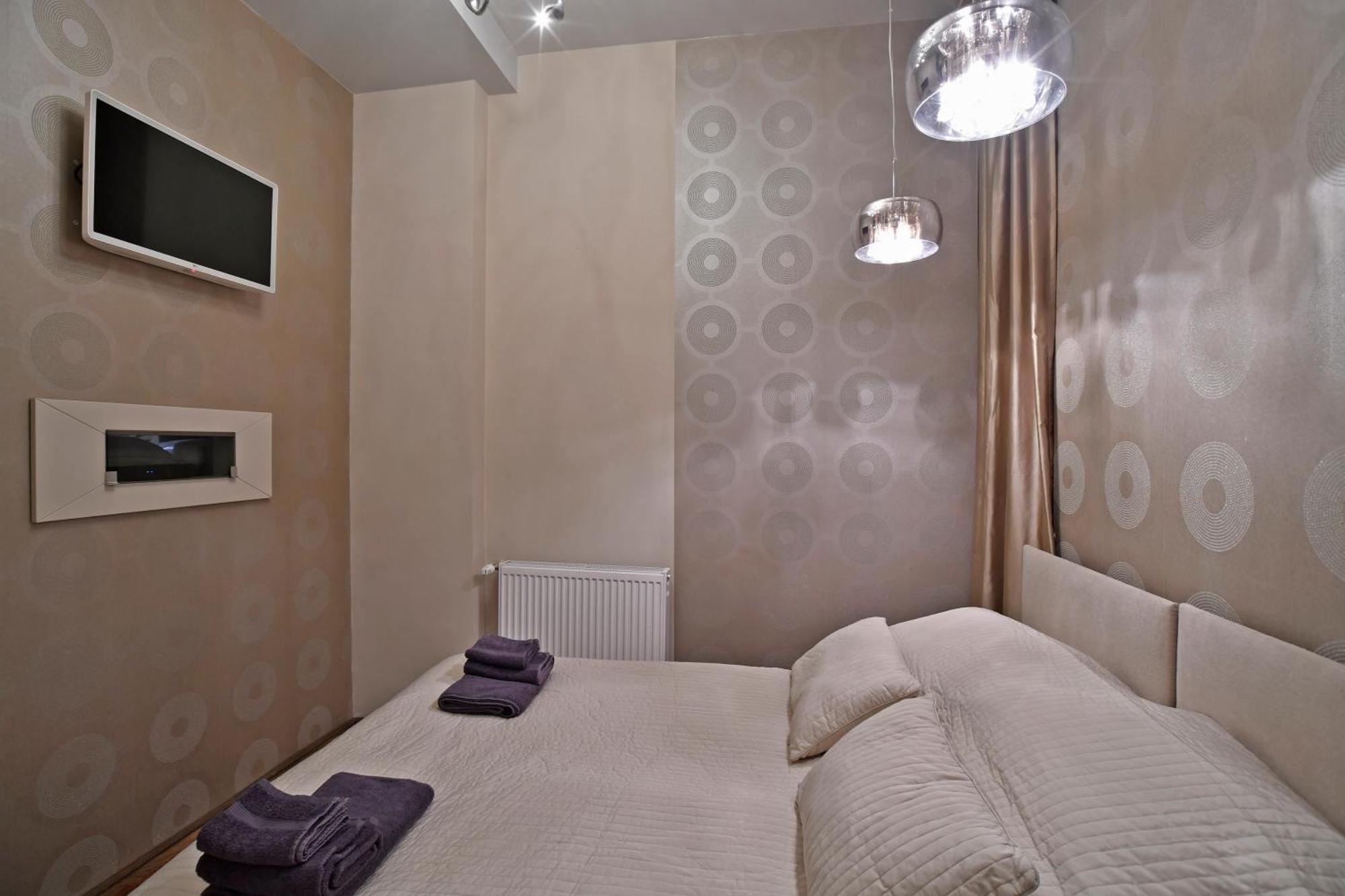 Appartement LuxuryFlat near centre on118 sqm, 3BR,2BTH,8bed,AC à Budapest Extérieur photo